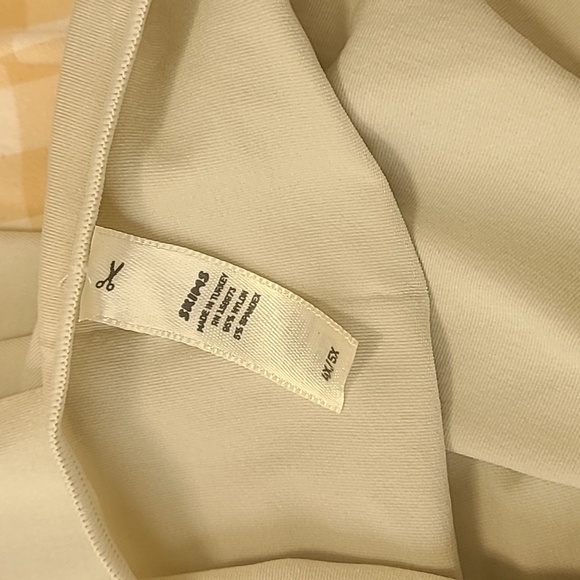 NWOT SKIMS Essential Crewneck Sleeveless Bodysuit in Bone size 4X/5X - Picture 4 of 4